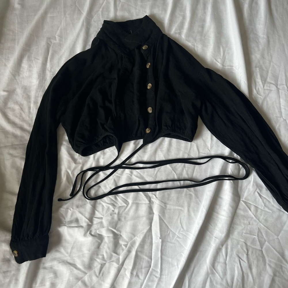 Black Cropped Button-Up Top